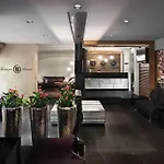 Famous House Hotel 3*