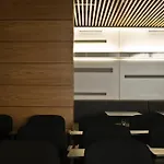 Hotel Famous House 3*